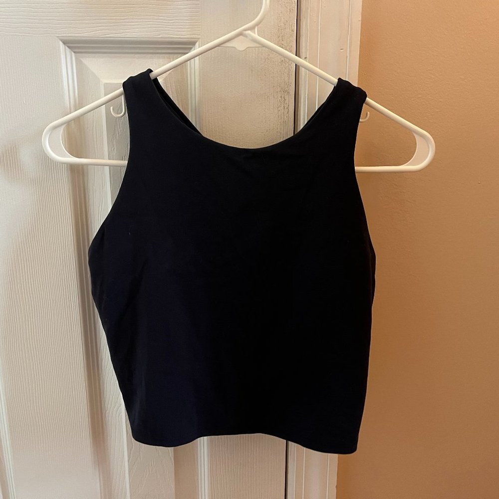 Athleta Conscious Crop Sports Bra